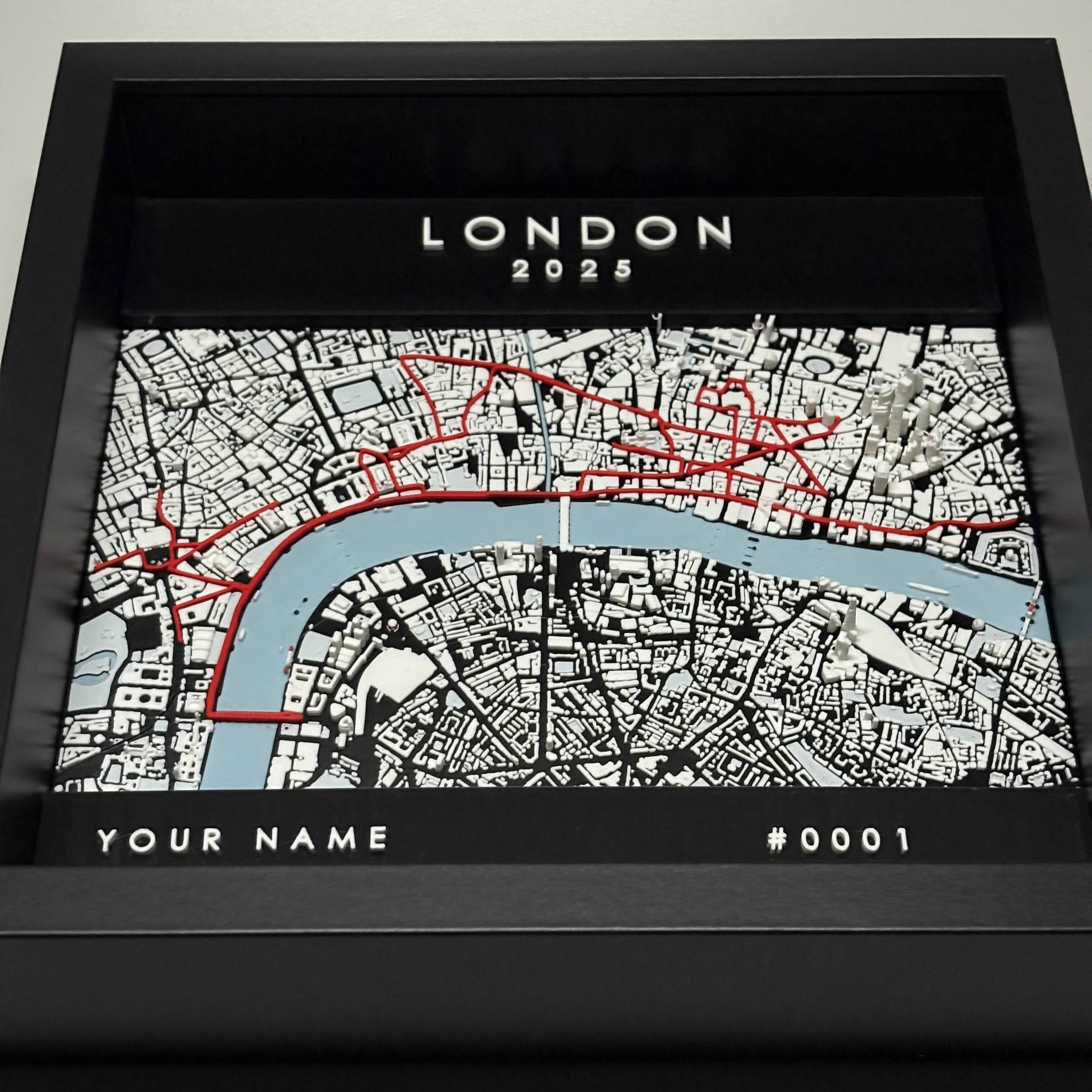 London - Black Frame