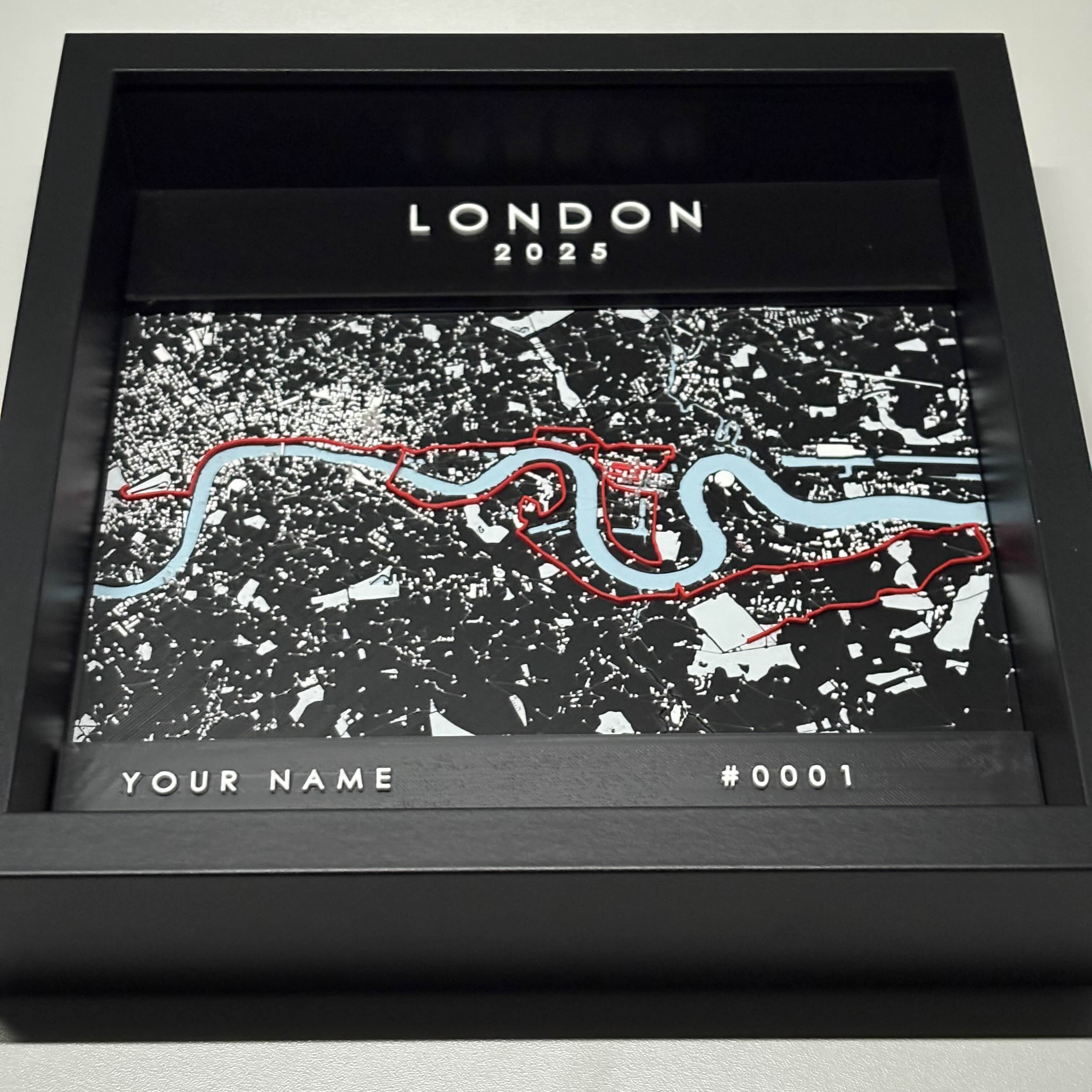 London - Black Frame